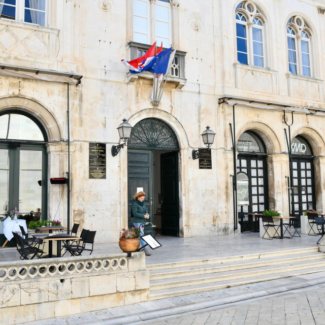 &lt;p&gt;Zgrada gradske uprave Dubrovnika&lt;/p&gt;
