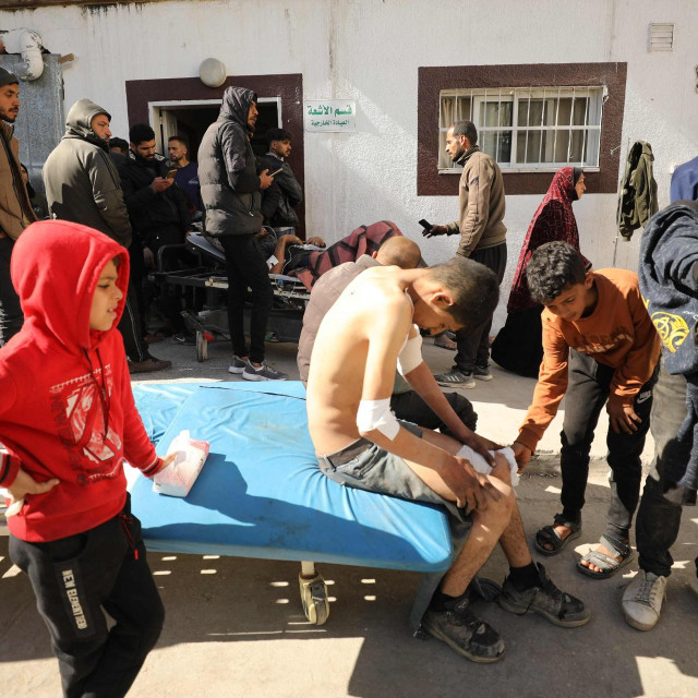 &lt;p&gt;Ranjeni i ozlijeđeni Palestinci u bolnici Kamal Edwan  &lt;/p&gt;