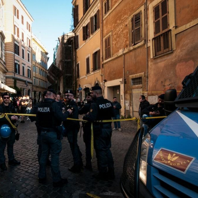 &lt;p&gt;Policija u Rimu, ilustracija&lt;/p&gt;