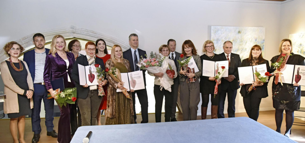 &lt;p&gt;Sve ovogodišnje ”latice” i dobitnica nagrade Marija Lulić&lt;/p&gt;