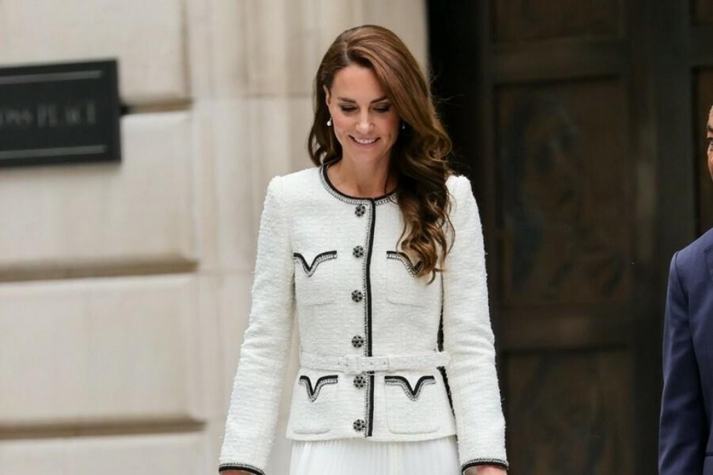 &lt;p&gt;Kate Middleton&lt;/p&gt;