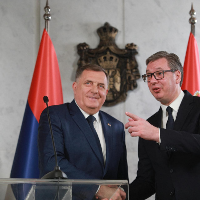 &lt;p&gt;Vučić&lt;strong&gt; &lt;/strong&gt;i&lt;strong&gt; &lt;/strong&gt;Dodik, uz asistenciju patrijarha Porfirija, ponovo na tragu projekta ‘srpskog sveta‘ pripremaju još jedan u nizu svojih ‘srpskih nacionalnih programa‘&lt;/p&gt;