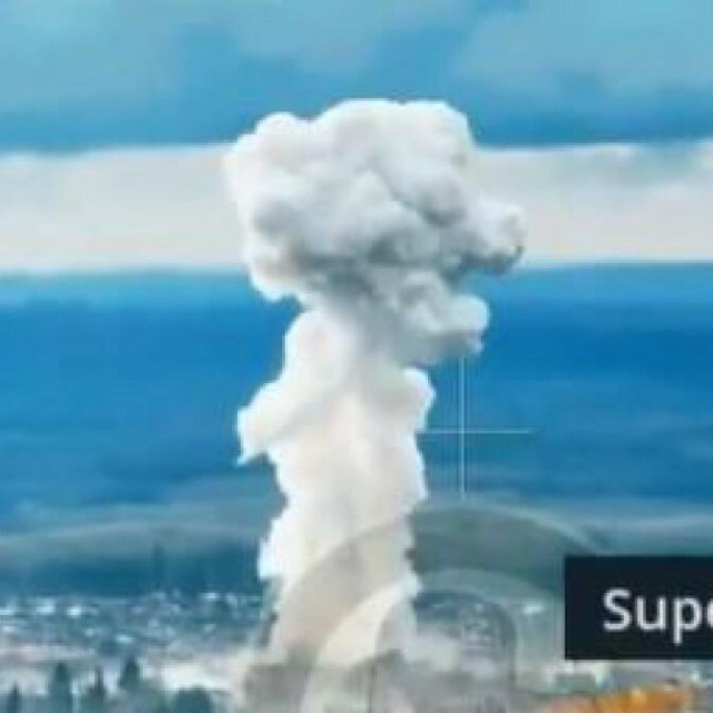 &lt;p&gt;Stup dima koji je nastao nakon eksplozije ruske bombe&lt;/p&gt;