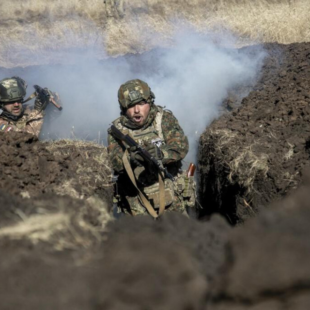 &lt;p&gt;Ukrajinci iz 42. brigade u borbi za Donbas&lt;/p&gt;