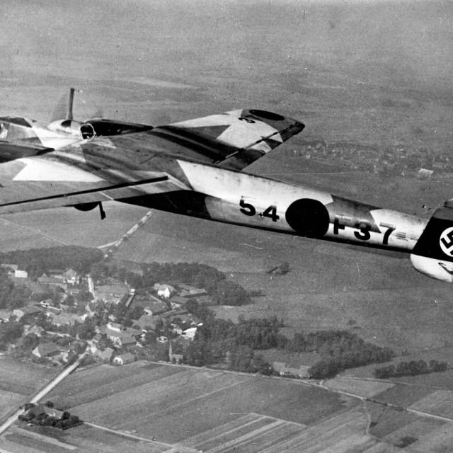 &lt;p&gt;Njemački bombardier Dornier imali su nacisti, ali imala ga je i jugoslavenska kraljevska avijacija; o pilotu Ivanu Salevicu koji koji je tada imao 27 godina priču donosi BBC&lt;/p&gt;