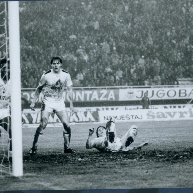 &lt;p&gt;Hajduk - Tottenham 1984. – Pešić postiže gol&lt;/p&gt;