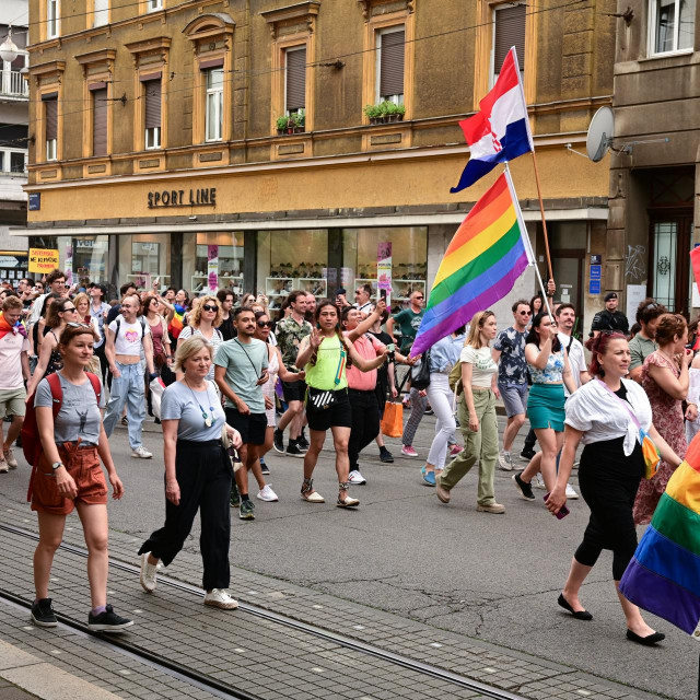 &lt;p&gt;Zagreb Pride objavio je imena i prezimena 11 kandidata koji se natječu na ovim parlamentarnim izborima, a za koje tvrde kako je već javno poznato da su pripadnici LGBT zajednice (ilustracija)&lt;/p&gt;
