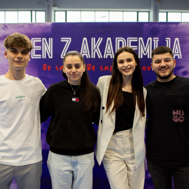 &lt;p&gt;Nika Pavičić s ostalim influencerima na jednoj od radionica i posjeta osnovnoj školi u sklopu projekta ‘Gen Z Akademija‘&lt;/p&gt;