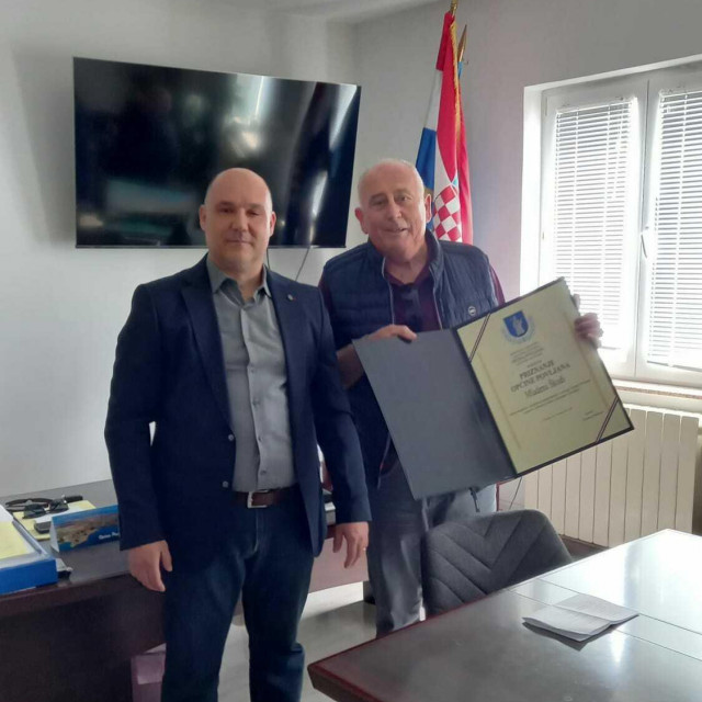 &lt;p&gt;Općina Povljana dodijelila priznanja Radomiru Juriću i Mladenu Škodi&lt;/p&gt;