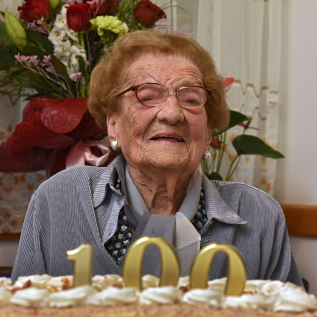 &lt;p&gt;Klara Rina Lukšić slavi svoj stoti rođendan&lt;/p&gt;