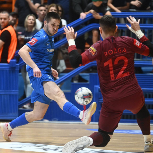&lt;p&gt;Druga utakmica finala: Antonio Konsuo (Futsal Dinamo) i Vinko Rozga (Olmissum)&lt;/p&gt;