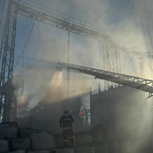 &lt;p&gt;Fotografija napada na jedno od ukrajinskih energetskih postrojenja koju je podijelio Volodimir Zelenski&lt;/p&gt;
