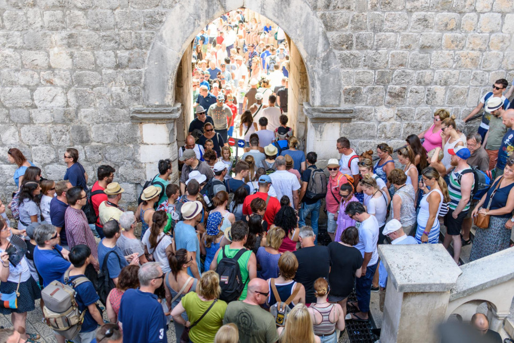&lt;p&gt;Dubrovnik,120816.&lt;br&gt;
Ogromne guzve turista u gradskoj jezgri i na Pilama, ulazu u grad.&lt;br&gt;