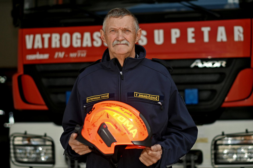 &lt;p&gt;Toma Dragičević: ‘Znajte, jednom vatrogasac, uvijek vatrogasac‘&lt;br&gt;
&lt;br&gt;
 &lt;/p&gt;