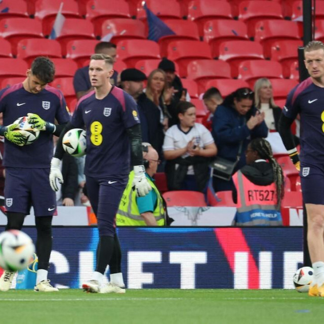 &lt;p&gt;L-R James Trafford of England, Dean Henderson of England, and Jordan Pickford (Everton) of England are warming up before the match during the International Friendly between England and Iceland at Wembley Stadium in London, England, on June 7, 2024. (Photo by Action Foto Sport/NurPhoto) (Photo by Action Foto Sport/NurPhoto/NurPhoto via AFP)&lt;/p&gt;