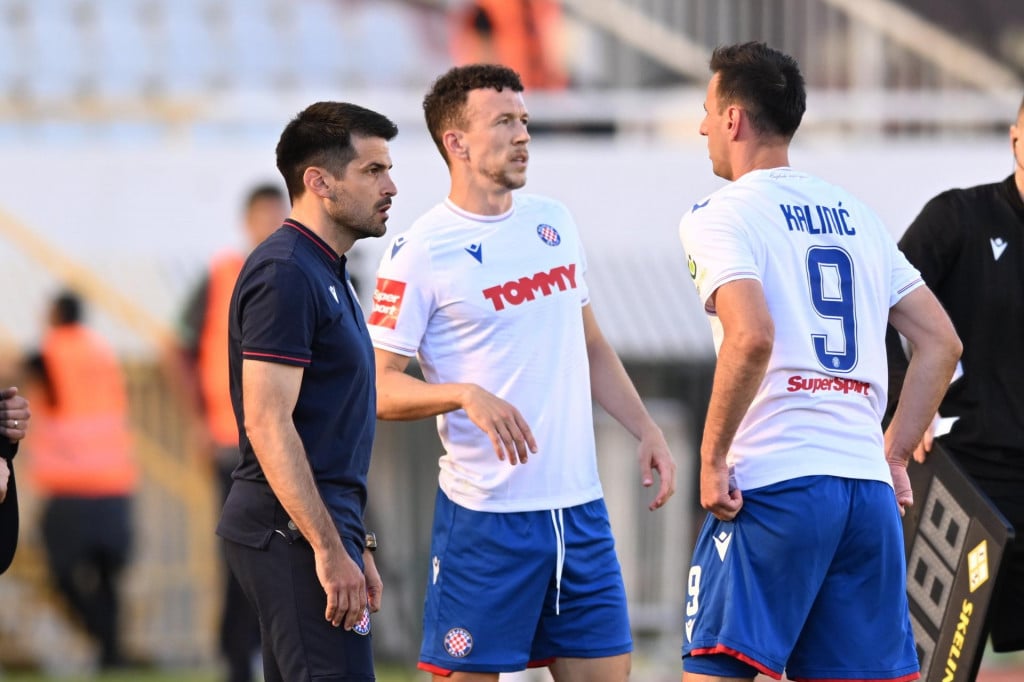 &lt;p&gt;Jure Ivanković zadnji put vodi Hajduk na Poljudu, a Nikola Kalinić mogao bi posljednji put u bijelom dresu istrčati pred splitskom publikom.&lt;/p&gt;