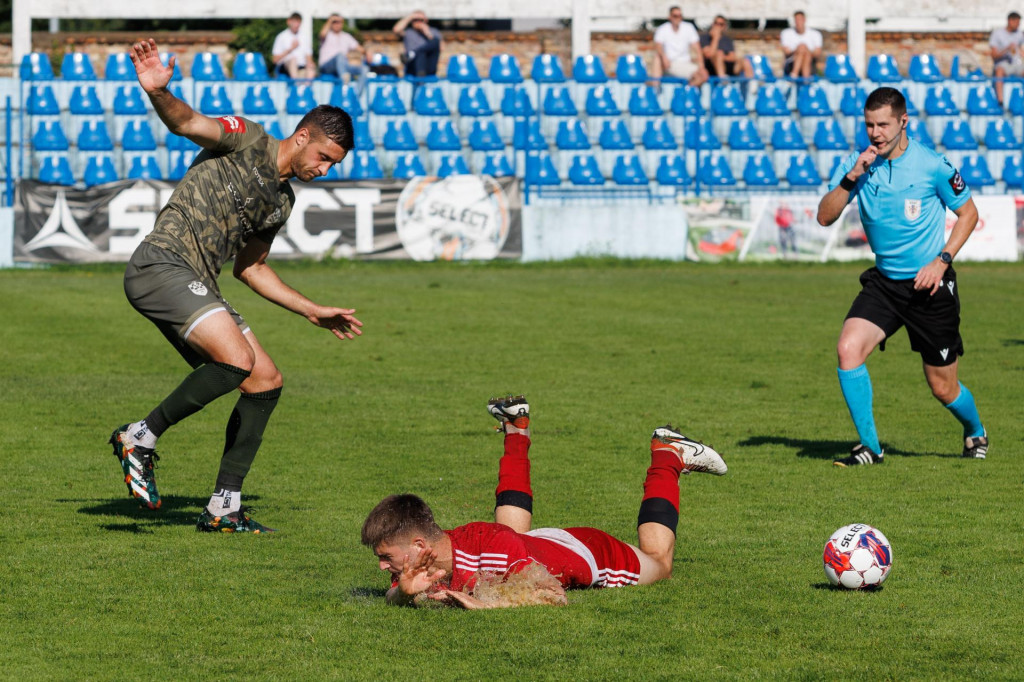 &lt;p&gt;Na utakmici s Vukovarom Zrinskom je dosuđen nepostojeći kazneniudarac&lt;/p&gt;