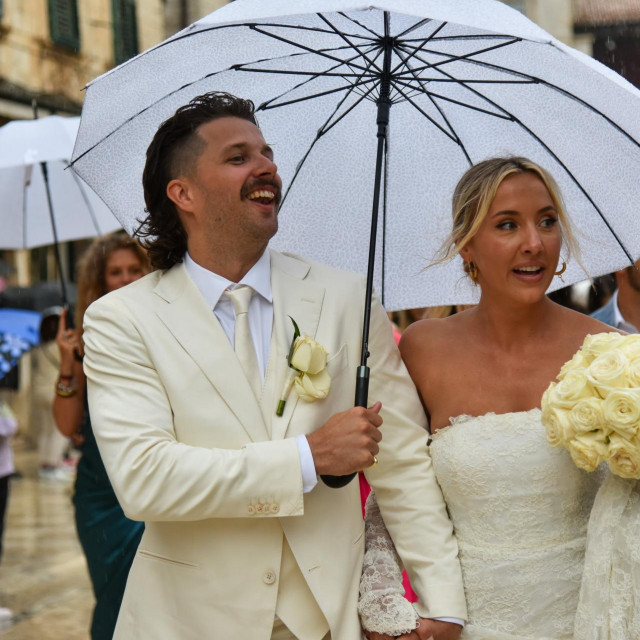 &lt;p&gt;Vjenčanje Nicole Artukovich i Liama Stewarta u Dubrovniku&lt;/p&gt;