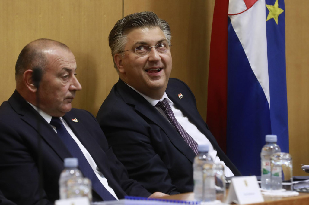 &lt;p&gt;Premijer Andrej Plenković odmah je opalio po SDP-u&lt;/p&gt;