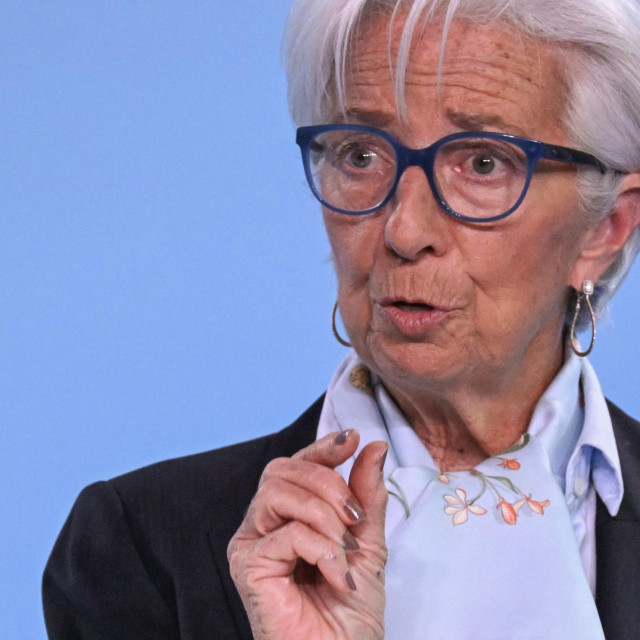 &lt;p&gt;Lagarde: Uvođenje eura je utjecalo na rast inflacije i kod drugih zemalja, pa tako i u Hrvatskoj, no taj efekt je bio blag, po procjenama u prosjeku oko 0,4 posto&lt;/p&gt;
