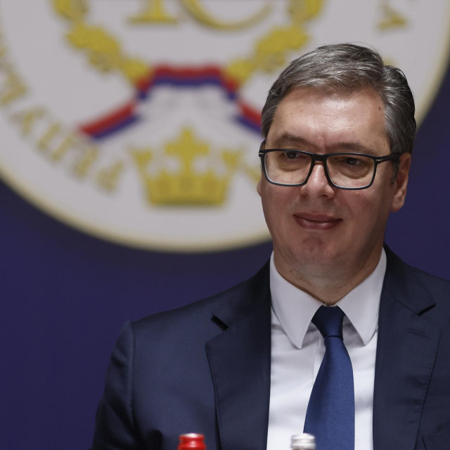&lt;p&gt;Aleksandar Vučić se zaigrao kao malo dijete&lt;/p&gt;