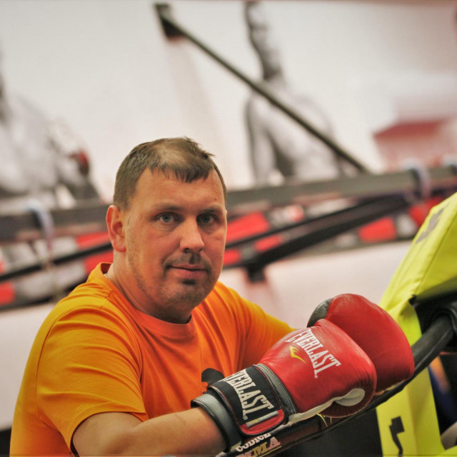 &lt;p&gt;Sergej Vakeryna, boksački trener iz Ukrajine u dvorani za borilačke sportove u Gospinom polju&lt;/p&gt;