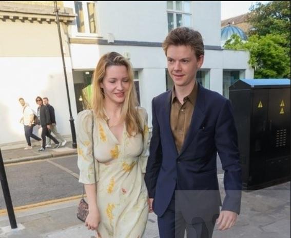 Slobodna Dalmacija Glumica Talulah Riley Udala Se Po Tre I Put Dva Puta Je Bra Ne Zavjete