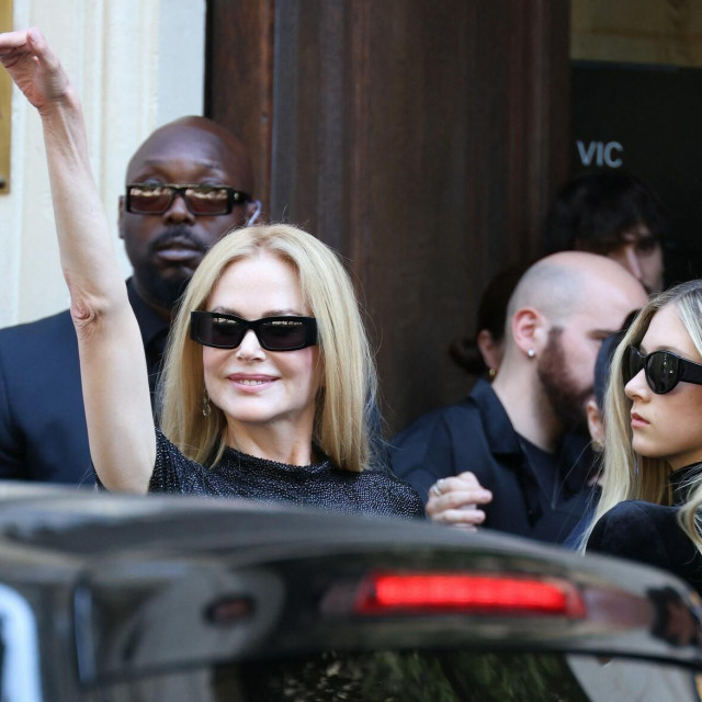 &lt;p&gt;Nicole Kidman i Sunday Rose prije početka revije Balenciaga&lt;/p&gt;