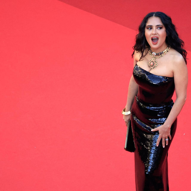 &lt;p&gt;Salma Hayek Pinault na crvenom tepihu&lt;/p&gt;