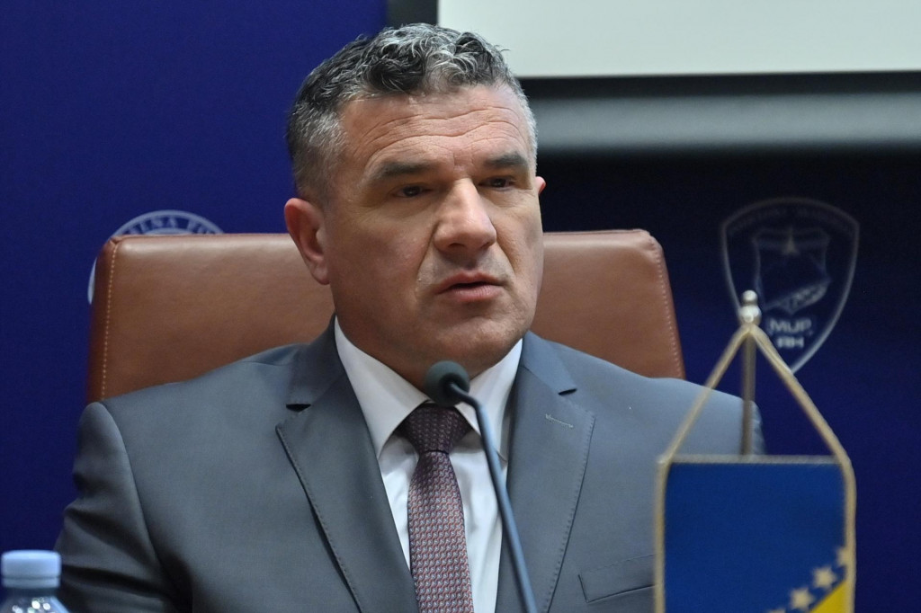 &lt;p&gt;Zoran Galić u ožujku 2024. u Ravnateljstvu policije u Zagrebu, povodom predstavljanja operativne skupine ZeBRa&lt;/p&gt;