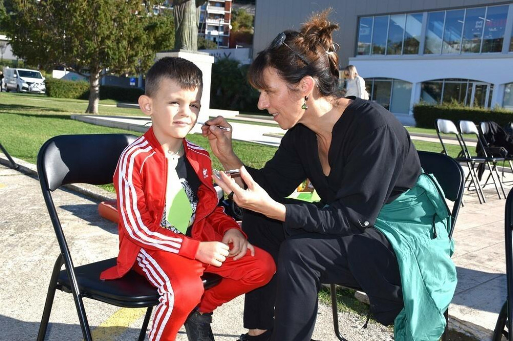 &lt;p&gt;Božena Delaš - naš grad je prava pozornica, vole ga i veliki i mali&lt;/p&gt;