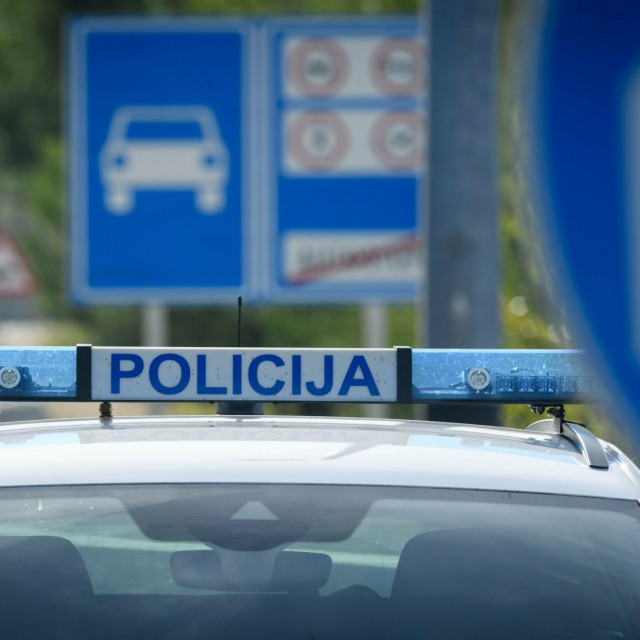 &lt;p&gt;Osobno vozilo je temeljem Zakona o sigurnosti prometa na cestama oduzeto i prevezeno u krug Policijske uprave, do donošenja odluke suda o prekršaju.&lt;/p&gt;