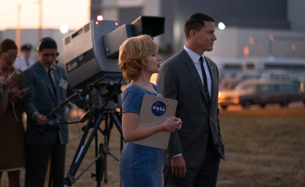 &lt;p&gt;Kelly Jones (Scarlett Johansson) and Cole Davis (Channing Tatum)&lt;/p&gt;