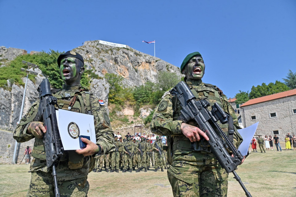 &lt;p&gt;U Kninu je završena ekstremno teška obuka hrvatskih vojnika&lt;/p&gt;