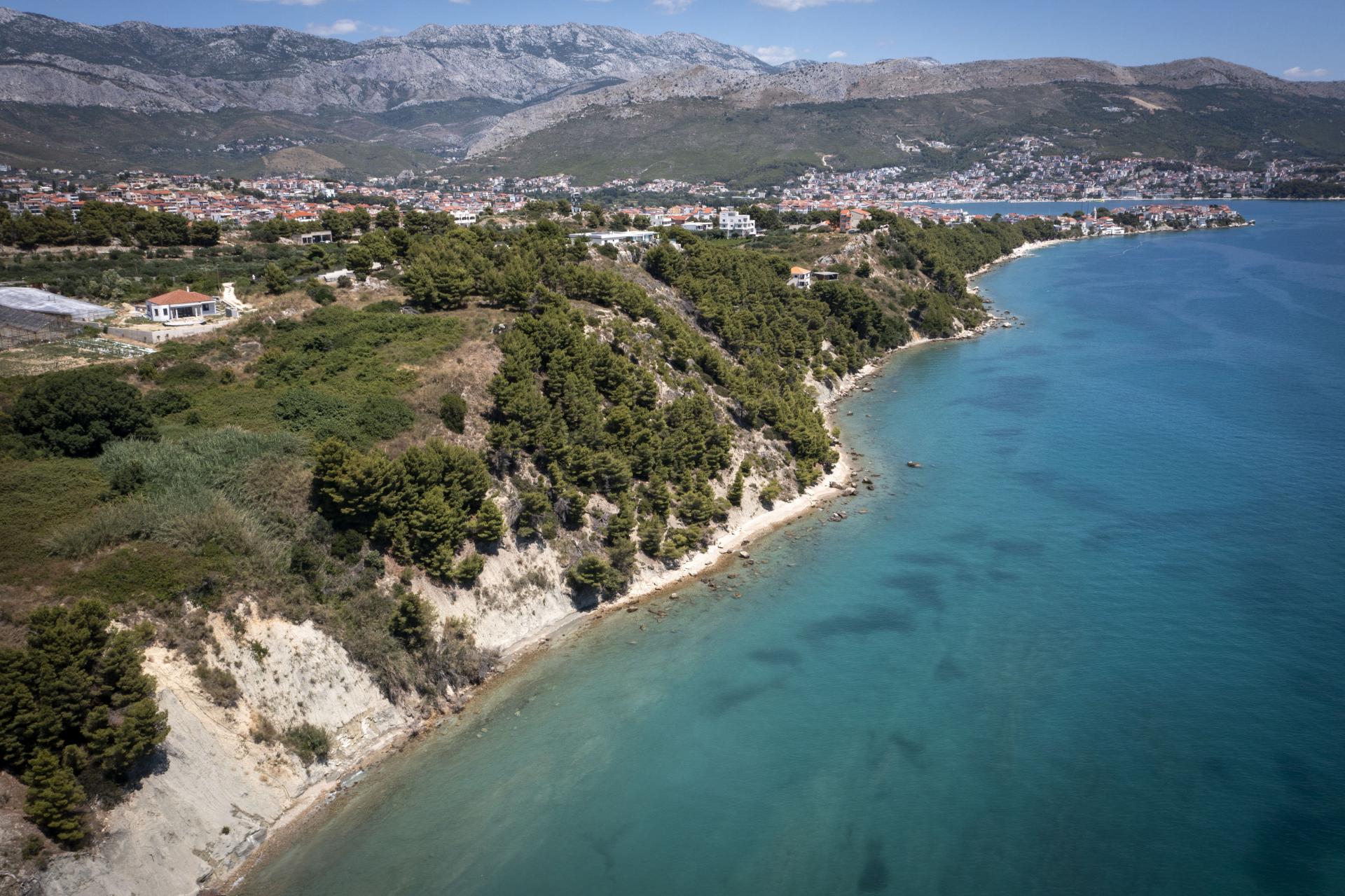 Slobodna Dalmacija Split Dobija Vrhunsku Svjetsku Etnicu Pje Ke Romobilom Tr E I Gotovo