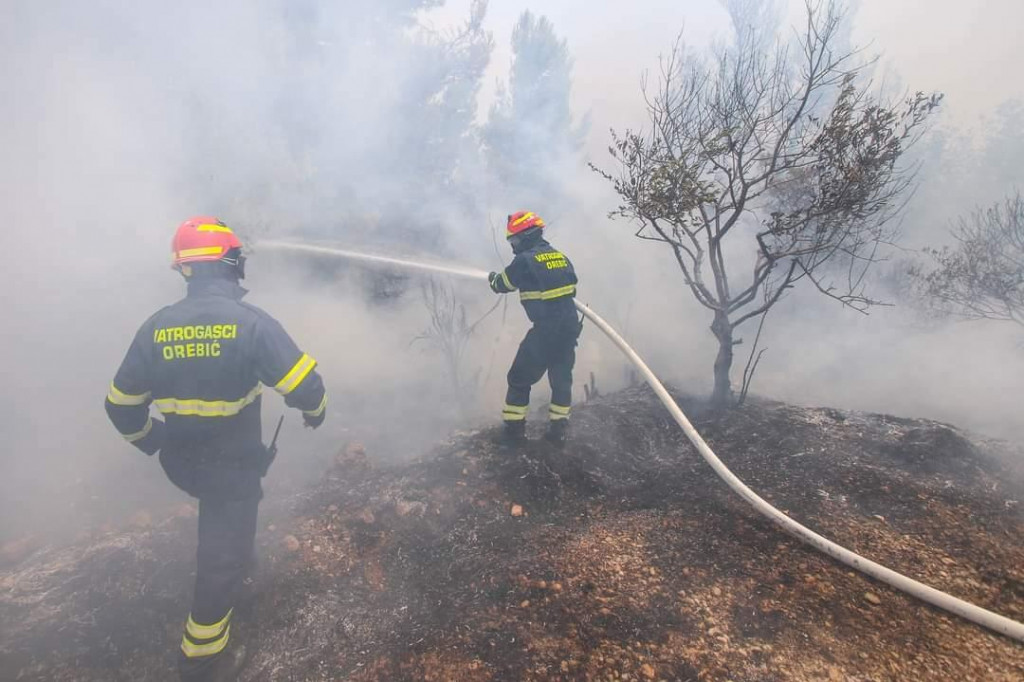 &lt;p&gt;Planulo u Kajanovićima iznad Orebića&lt;/p&gt;