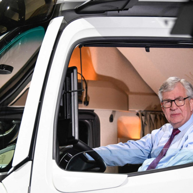 &lt;p&gt;Martin Daum izvršni direktor Daimler Truck Holding AG svjestan je teških rezova koje će morati napraviti u naredno vrijeme&lt;/p&gt;