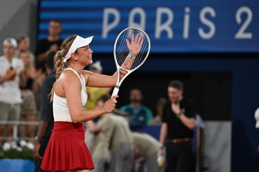 &lt;p&gt;Pariz, 010824.&lt;br&gt;
Olimpijske igre Pariz 2024.&lt;br&gt;
Roland Garros, teren Philippe-Chartier.&lt;br&gt;
Tenis: Donna Vekic - Anna Karolina Schmiedlova, polufinalni mec u singlu za zene.&lt;br&gt;
Na fotografiji: Donna Vekic.&lt;br&gt;