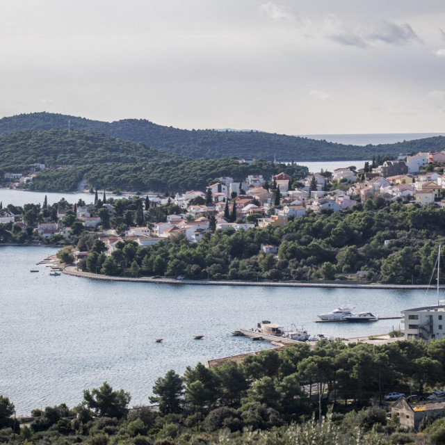 &lt;p&gt;Upitna gradnja turističkog kompleksa tik do Zmajeva oka&lt;/p&gt;