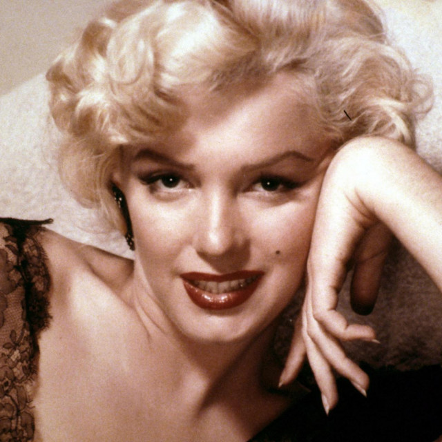 &lt;p&gt;Marilyn Monroe&lt;/p&gt;