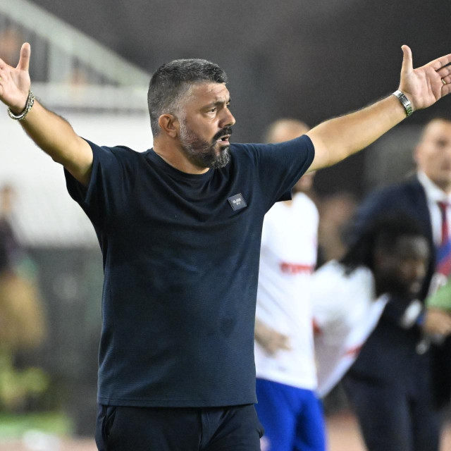 &lt;p&gt;Gennaro Gattuso raširenih ruku, ali ne i ‘raširenih‘ krila&lt;/p&gt;