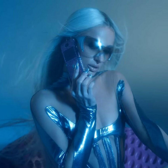 &lt;p&gt;Novi video ”I‘m Free” Paris Hilton Feat. Rina Sawayama&lt;/p&gt;