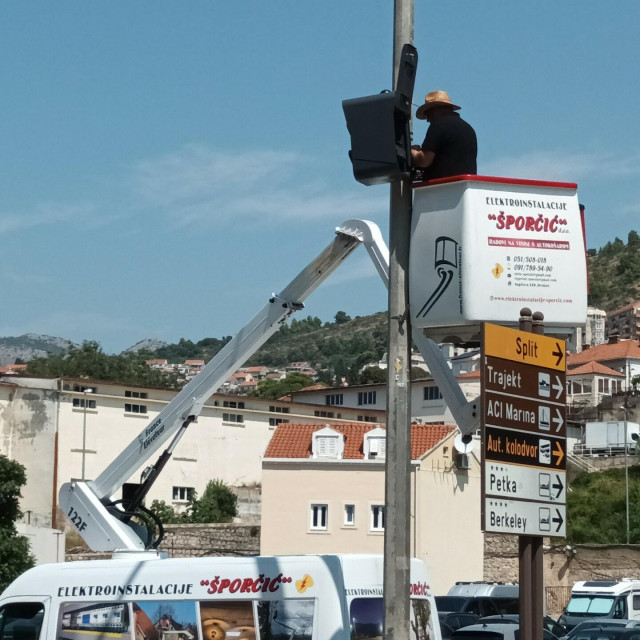 &lt;p&gt;Postavljanje kamere u Vukovarskoj ulici&lt;/p&gt;