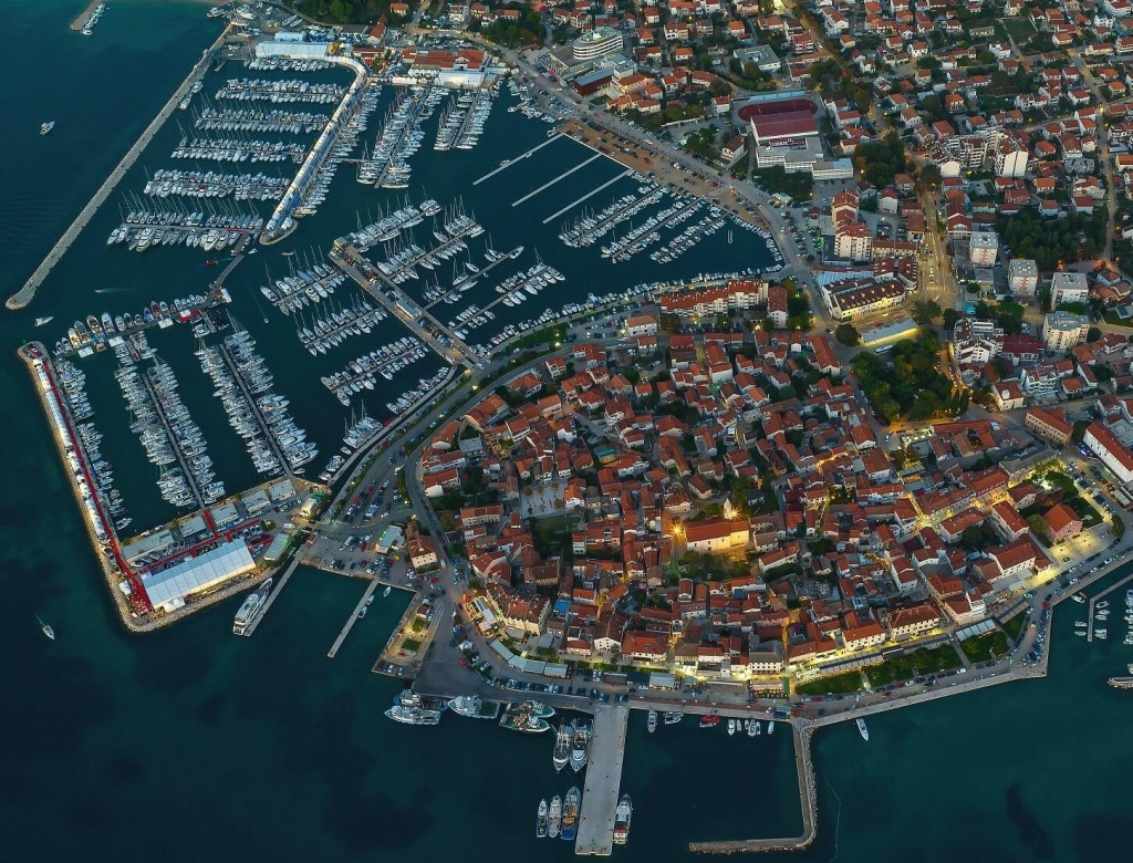 &lt;p&gt;Biograd Boat Show&lt;/p&gt;