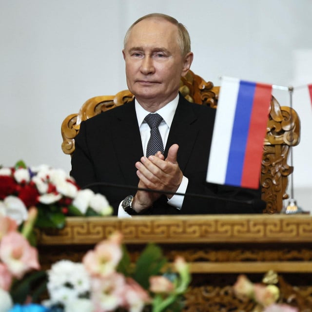 &lt;p&gt; Vladimir Putin: Premještanjem velikog broja obučenih jedinica u ova granična područja s nama, neprijatelj se oslabio u ključnim područjima, a naše su snage ubrzale ofenzivne operacije&lt;/p&gt;