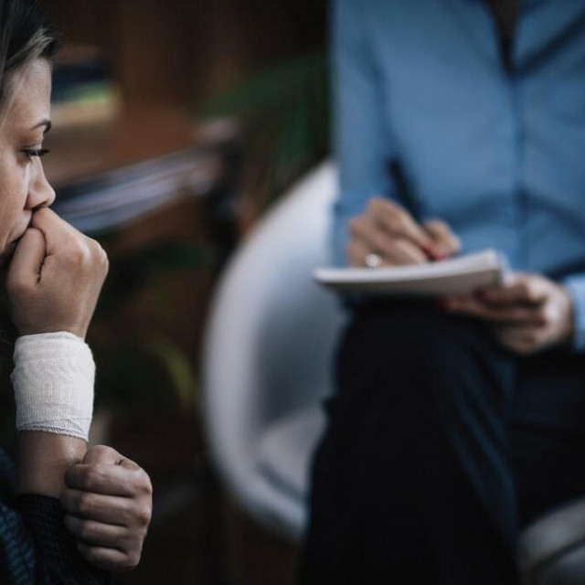 &lt;p&gt; Poziv na akciju, objašnjavaju u Klinici za psihijatriju Vrapće, potiče svakoga da slobodno započne razgovor o samoubojstvu i njegovoj prevenciji kao i na razvijanje kulture prihvaćanja i sposobnosti slušanja (ilustracija)&lt;/p&gt;