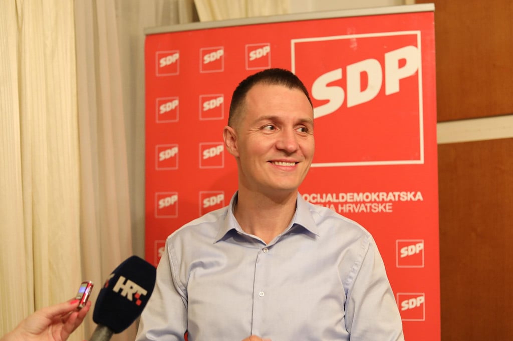 &lt;p&gt;Zoran Paunović: ‘Ako postanem predsjednik SDP-a, bit će to malo teži posao nego što je bilo mijenjati Makarsku u trenutku kada smo je preuzeli od HDZ-a‘&lt;/p&gt;