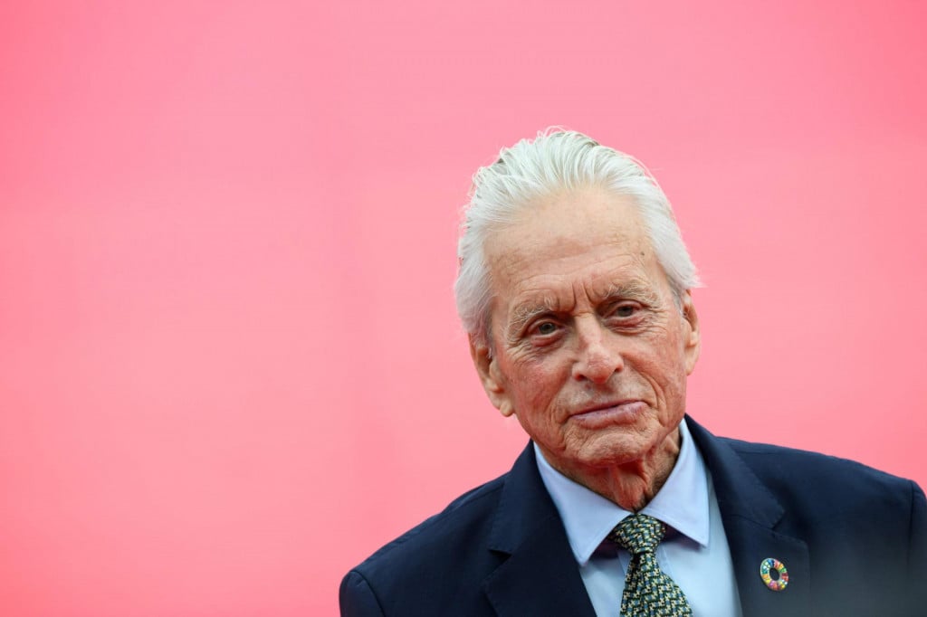 &lt;p&gt;Michael Douglas &lt;/p&gt;