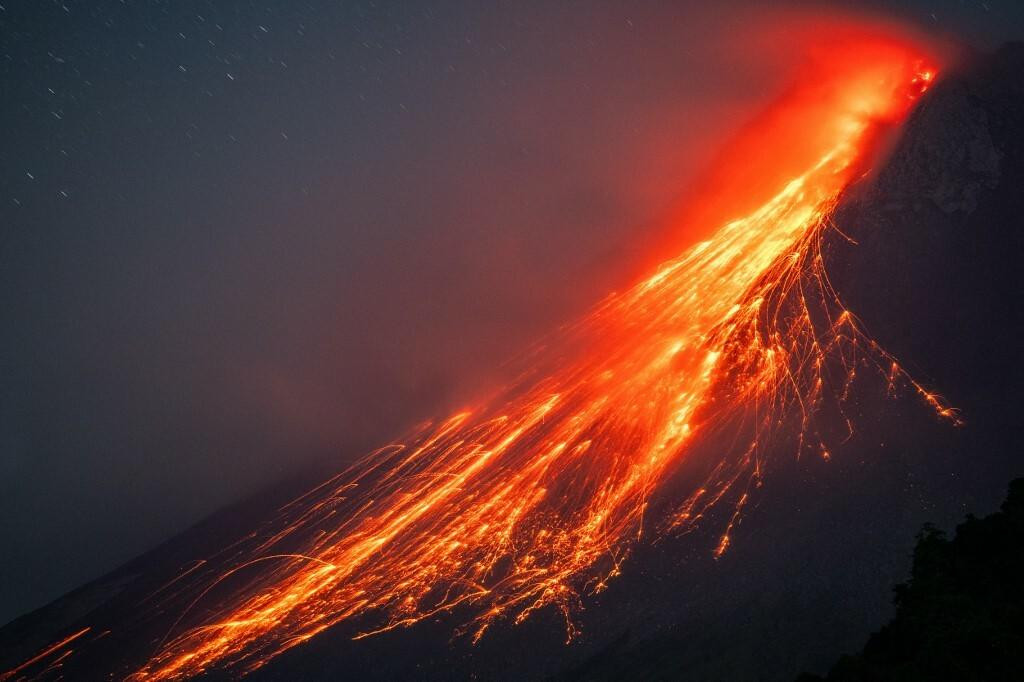 &lt;p&gt;Erupcija vulkana&lt;/p&gt;