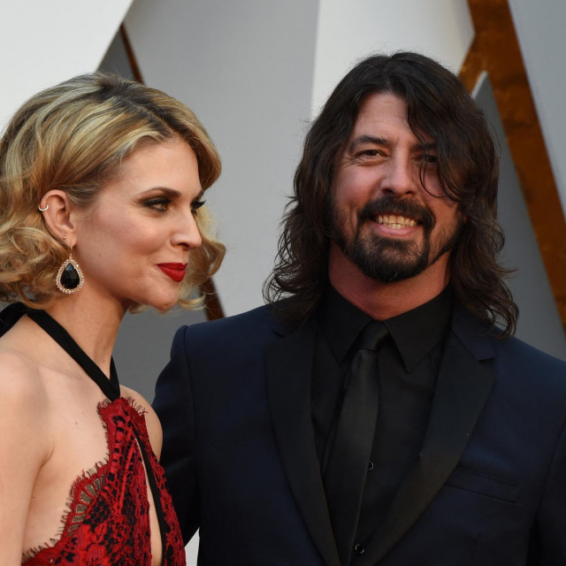 &lt;p&gt;Dave Grohl i Jordyn Blum&lt;/p&gt;